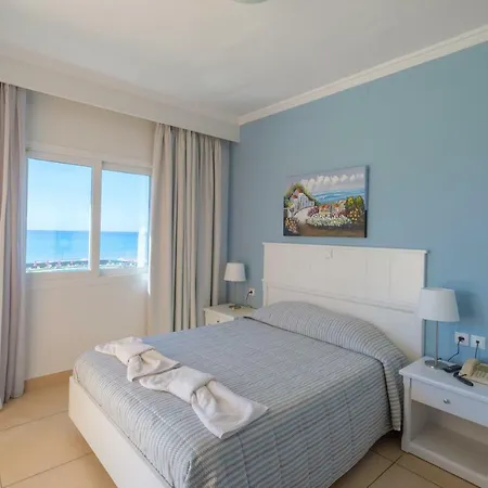 Athina 3* Agios Stefanos Avliotes (Corfu)