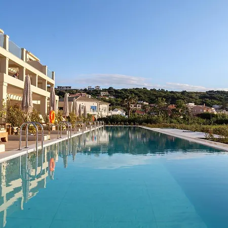 Athina Hotel 3*