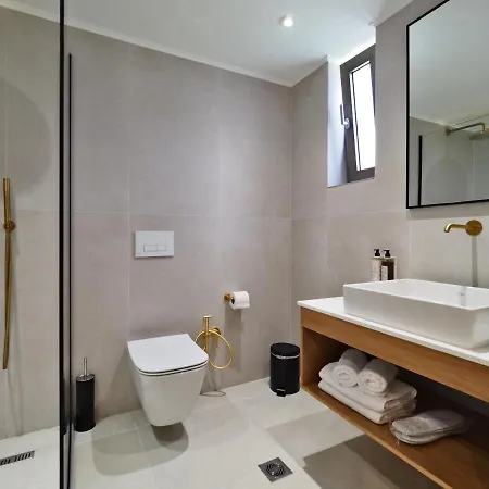 Ξενοδοχείο Athina 3*